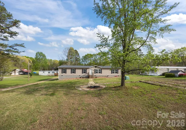Photo 4 of Single family home for sale at 188 Low Ln, Statesville, NC 28677 | MLS# 4371944 | Listing updated on 2026-09-04