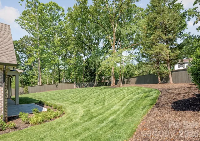 3rd image of 227 Hargett Ct, Charlotte, NC 28211 | MLS# 4371960