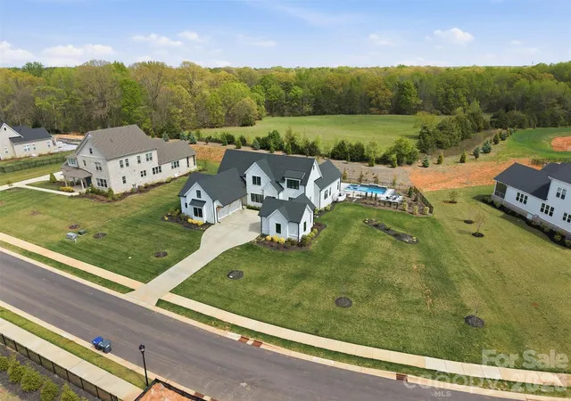 Photo 3 of Single Family Residence at 1124 Mesa Way, Waxhaw, NC | MLS# 4371986 | | Sold on 2026-10-05