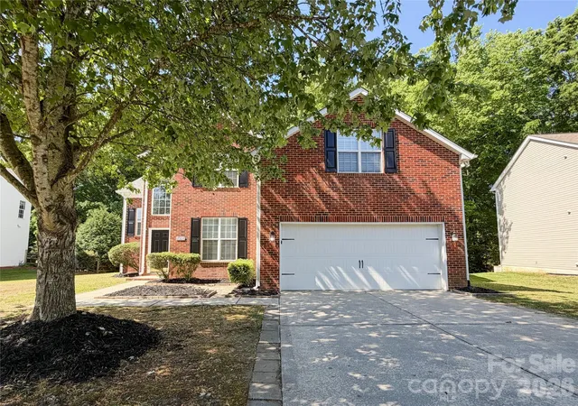 Single family home for sale at 17224 Cambridge Woods Ct, Charlotte, NC 28277 | MLS# 4372006