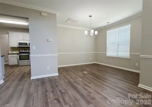 Photo 4 of Single family home for sale at 17224 Cambridge Woods Ct, Charlotte, NC 28277 | MLS# 4372006 | Listing updated on 2026-09-21