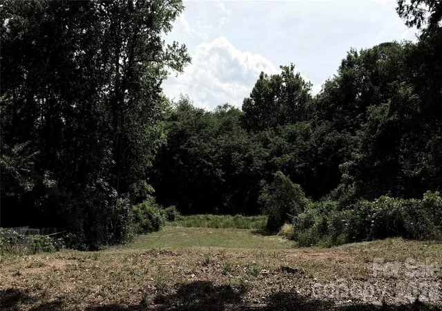 Photo 3 of Land for sale at 605 Franklin Ave, Charlotte, NC 28206 | MLS# 4372014 | Listing updated on 2026-09-15