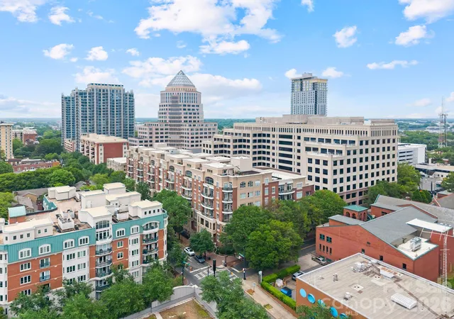 Homes for sale in Charlotte, NC | 400 N Church St #213, Charlotte, NC 28202 | MLS# 4372058
