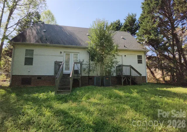 image of 213 Vicki Wy, Stanley, NC 28164 | MLS# 4372141