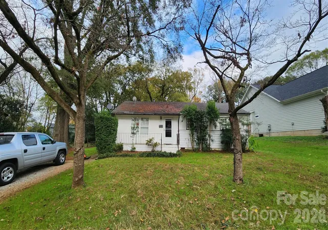 1st image of 717 Tennyson Dr, Charlotte, NC 28208 | MLS# 4372165
