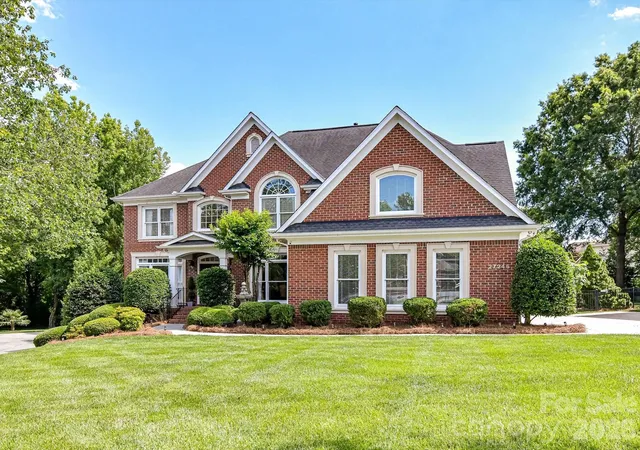 1st image of 27246 Preston Pl, Fort Mill, SC 29707 | MLS# 4372170