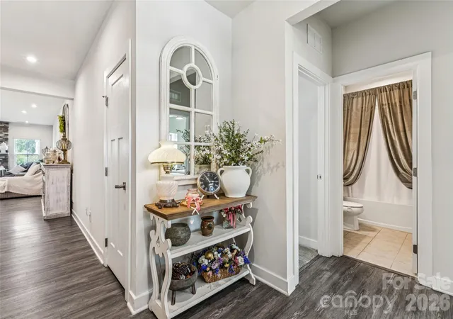 4th image of 5042 Summer Surprise Ln, Charlotte, NC 28215 | MLS# 4372192