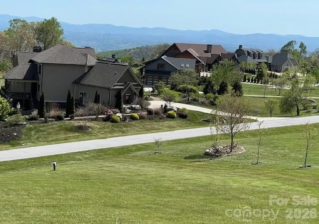 27th image of 4642 Bearwallow Rd #115, Hendersonville, NC 28792 | MLS# 4372196