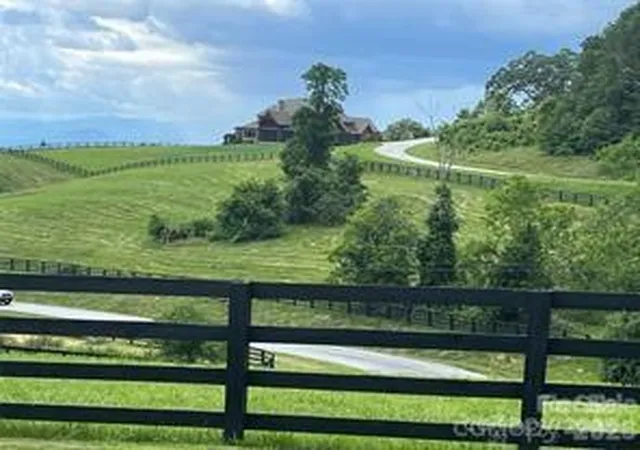 5th image of 4642 Bearwallow Mountain Rd #115, Hendersonville, NC 28792 | MLS# 4372196