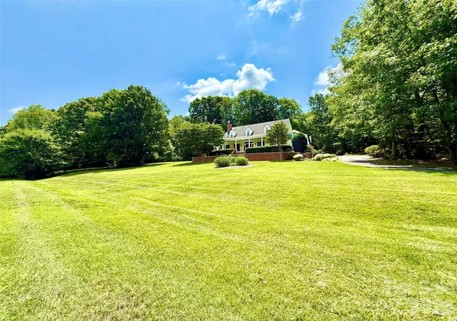 Photo 2 of Single family home for sale at 7902 Southerland Dr, Browns Summit, NC 27214 | MLS# 4372307 | Listing updated on 2026-09-30