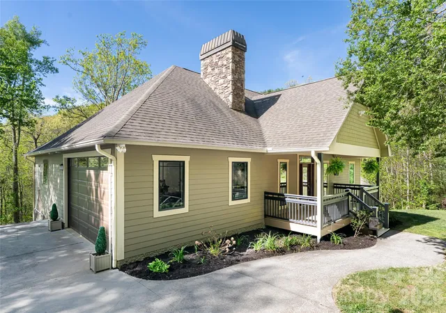 1st image of 36 Snowshoe Dr, Asheville, NC 28803 | MLS# 4372330