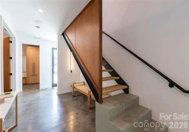 3rd image of 812 Herrin Ave, Charlotte, NC 28205 | MLS# 4372335