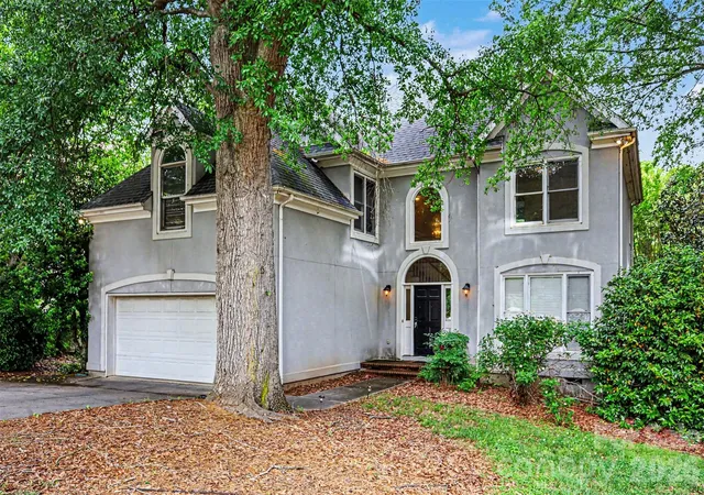 Photo 2 of Single family home for sale at 648 Landsdown Ct, Fort Mill, SC 29708 | MLS# 4372493 | Listing updated on 2026-08-03
