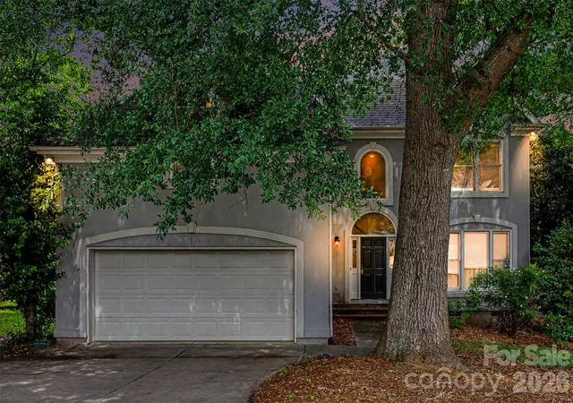 Photo 3 of Single family home for sale at 648 Landsdown Ct, Fort Mill, SC 29708 | MLS# 4372493 | Listing updated on 2026-08-03