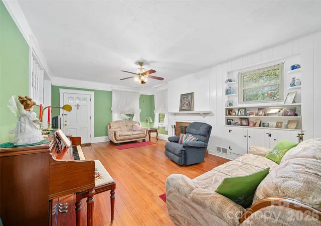 5th image of 45 Summit St, Burnsville, NC 28714 | MLS# 4372518