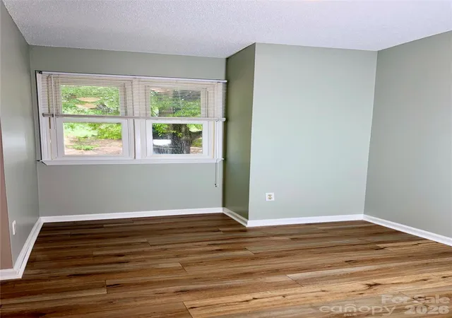 3rd image of 8 Creekside Ln, Asheville, NC 28803 | MLS# 4372545