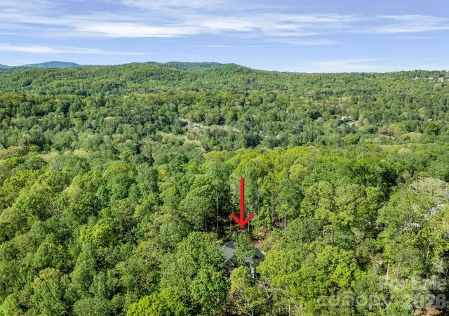 Photo 4 of Single family home for sale at 199 Garnet Way, Hendersonville, NC 28791 | MLS# 4372547 | Listing updated on 2026-09-08