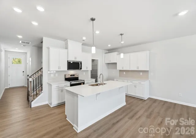 Photo 4 of Townhouse for sale at 2144 Vinyasa Ln, Charlotte, NC 28215 | MLS# 4372556 | Listing updated on 2026-10-27