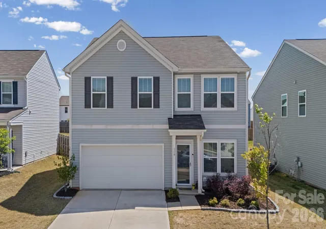 Photo 1 of Single family home for sale at 119 Mooring Dr, Statesville, NC 28677 | MLS# 4372646 | Listing updated on 2026-06-26