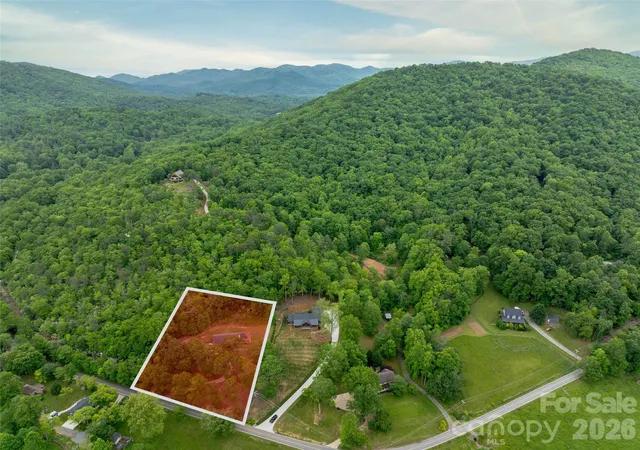 Photo 3 of Single family home for sale at 609 N Fork Rd, Black Mountain, NC 28711 | MLS# 4372652 | Listing updated on 2026-08-25
