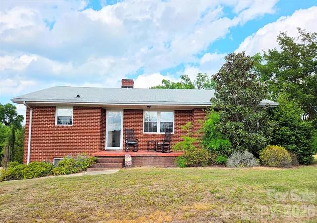 Photo 1 of Single family home for sale at 613 Judy St, Albemarle, NC 28001 | MLS# 4372664 | Listing updated on 2026-07-20