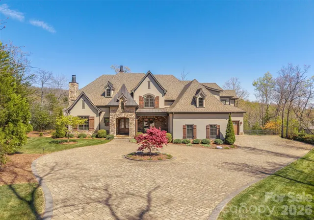 Photo 2 of Single family home for sale at 1925 White Tree Trl, Arden, NC 28704 | MLS# 4372679 | Listing updated on 2026-05-29