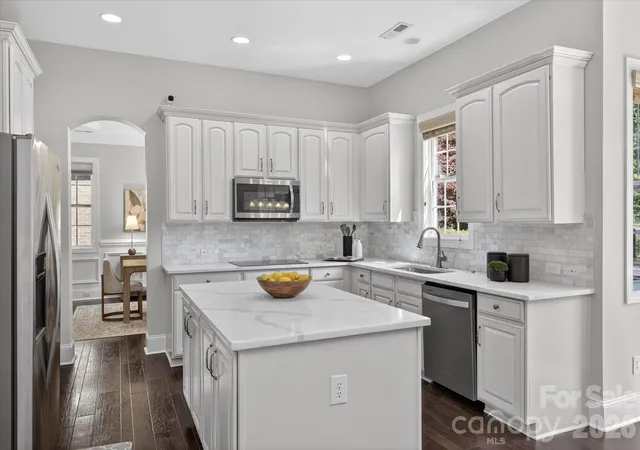 1st image of 4936 Hawk Shadow Ln, Charlotte, NC 28277 | MLS# 4372746