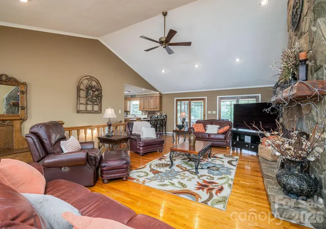 Photo 3 of Single family home for sale at 1327 Startown Rd, Lincolnton, NC 28092 | MLS# 4372757 | Listing updated on 2026-09-23