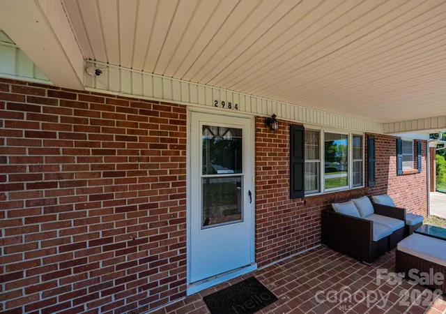 Homes for sale in Newton, NC | 2984 Lutz Blvd, Newton, NC 28658 | MLS# 4372809