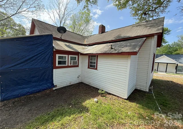 Homes for sale in Lancaster, SC | 965 13Th St, Lancaster, SC 29720 | MLS# 4372841