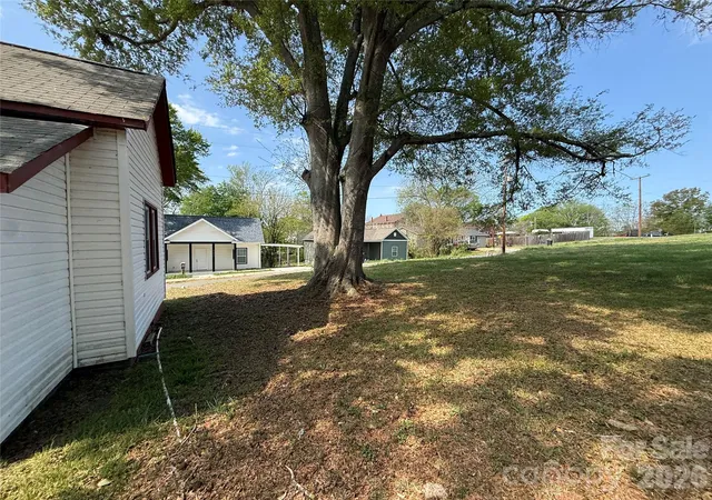 Homes for sale in Lancaster, SC | 965 13Th St, Lancaster, SC 29720 | MLS# 4372841