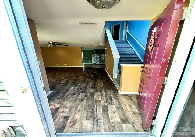 3rd image of 4722 Mortonhall Rd, Charlotte, NC 28215 | MLS# 4372865