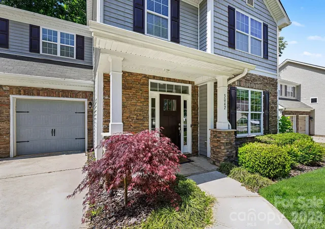 Photo 1 of Single family home for sale at 3042 Collin House Dr, Fort Mill, SC 29715 | MLS# 4372981 | Listing updated on 2026-08-07