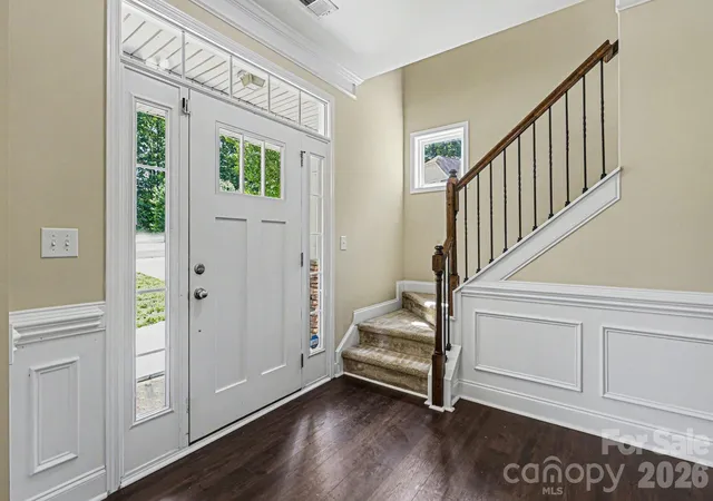 Photo 3 of Single family home for sale at 3042 Collin House Dr, Fort Mill, SC 29715 | MLS# 4372981 | Listing updated on 2026-08-07