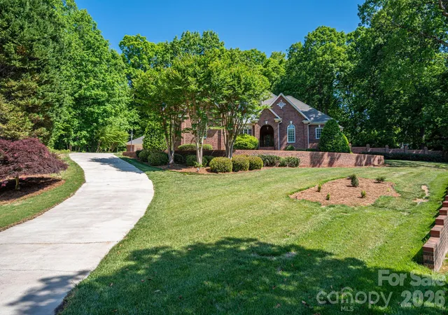 Homes for sale in Mount Holly, NC | 110 Elizabeth Ct, Mount Holly, NC 28120 | MLS# 4373006