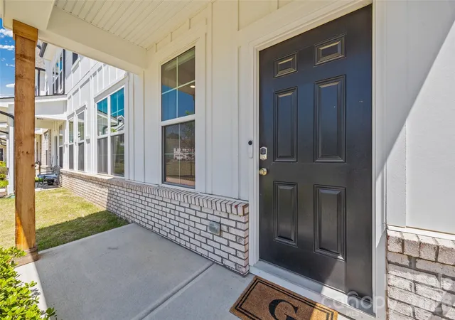 Photo 2 of Townhouse for sale at 1941 Plath Top Rd, Rock Hill, SC 29732 | MLS# 4373025 | Listing updated on 2026-09-15