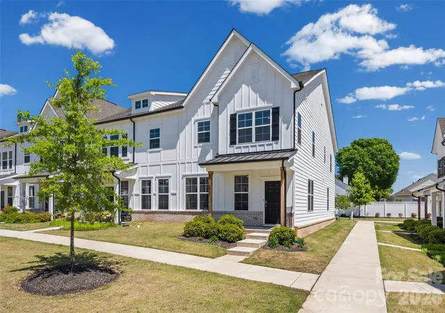Photo 23 of Townhouse for sale at 1941 Plath Top Rd, Rock Hill, SC 29732 | MLS# 4373025 | Listing updated on 2026-09-15