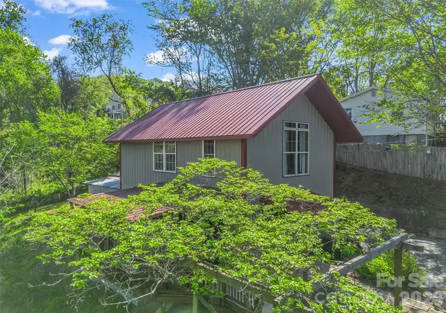 4th image of 3 Ravine Ext, Woodfin, NC 28804 | MLS# 4373087