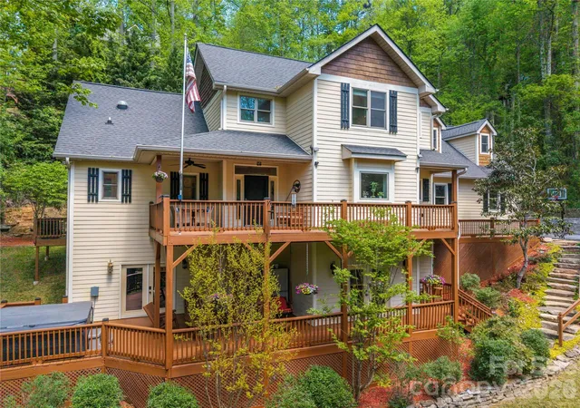 5th image of 128 Churchill Downs Dr, Fairview, NC 28730 | MLS# 4373118