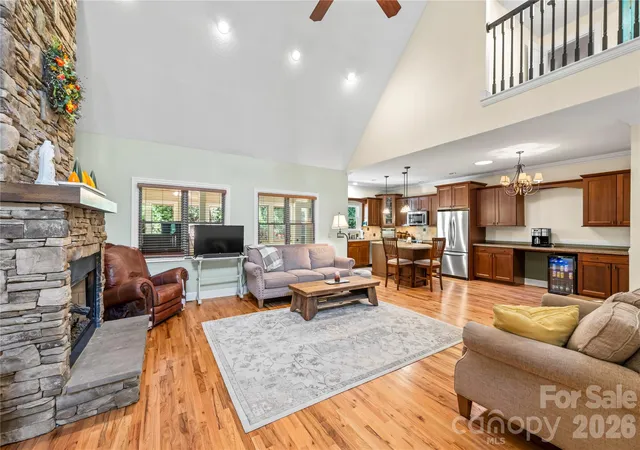 Photo 3 of Single family home for sale at 128 Churchill Downs Dr, Fairview, NC 28730 | MLS# 4373118 | Listing updated on 2026-10-07