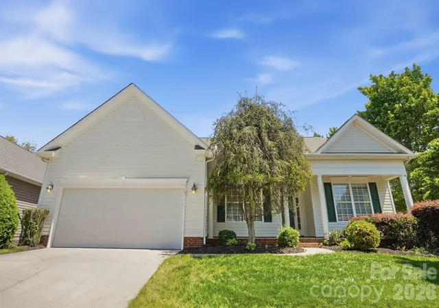 Homes for sale in Fort Mill, SC | 766 Platinum Dr, Fort Mill, SC 29708 | MLS# 4373139