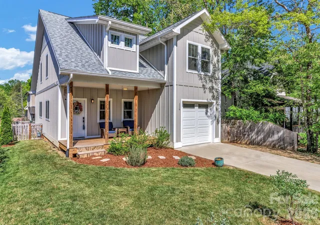 2nd image of 116 Craggy St, Black Mountain, NC 28711 | MLS# 4373163