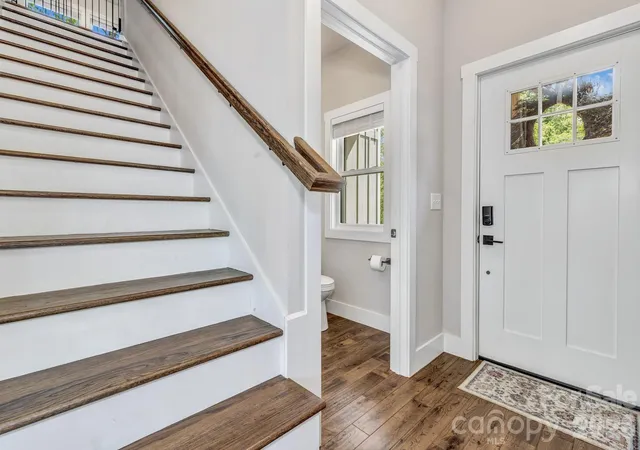 5th image of 116 Craggy St, Black Mountain, NC 28711 | MLS# 4373163