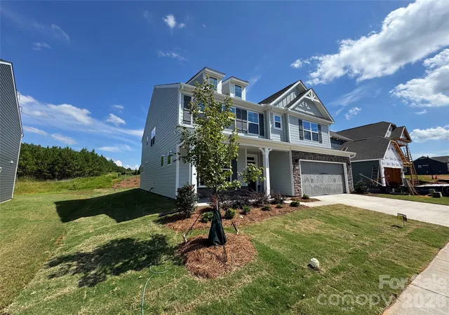 Photo 3 of Single family home for sale at 2229 Tabor Rd, Sherrills Ford, NC 28673 | MLS# 4373183 | Listing updated on 2026-09-20