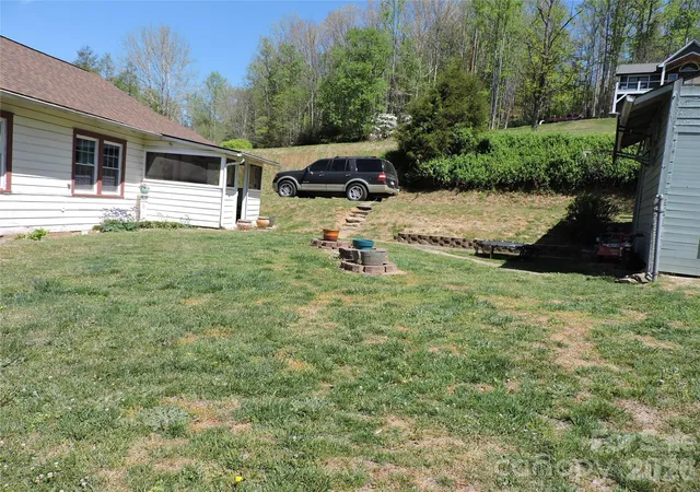 4th image of 4 Carter Rd, Weaverville, NC 28787 | MLS# 4373201
