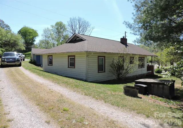 5th image of 4 Carter Rd, Weaverville, NC 28787 | MLS# 4373201