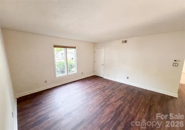3rd image of 2020 Stoney Point Ln #59, Charlotte, NC 28210 | MLS# 4373209
