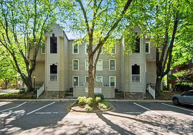 30th image of 306 S Cedar St #10, Charlotte, NC 28202 | MLS# 4373227