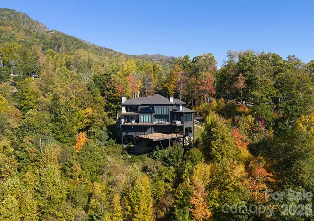 Photo 3 of Mansion for sale at 270 Osprey Dr, Banner Elk, NC 28604 | MLS# 4373242 | Listing updated on 2026-10-25