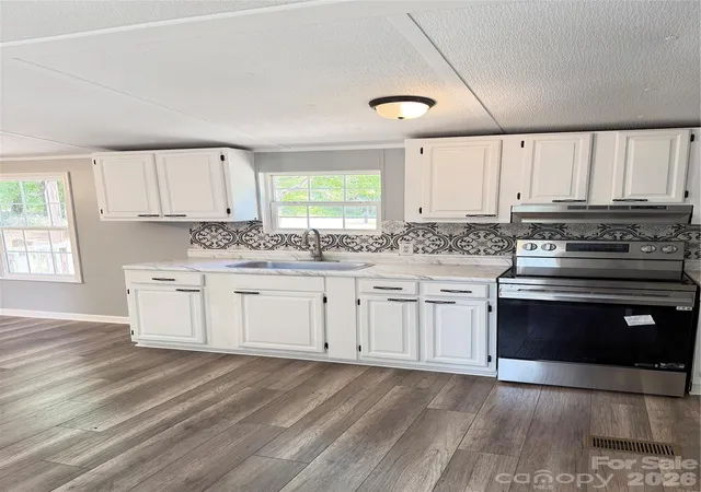 Homes for sale in Statesville, NC | 110 Tulip Tree Ct, Statesville, NC 28677 | MLS# 4373274